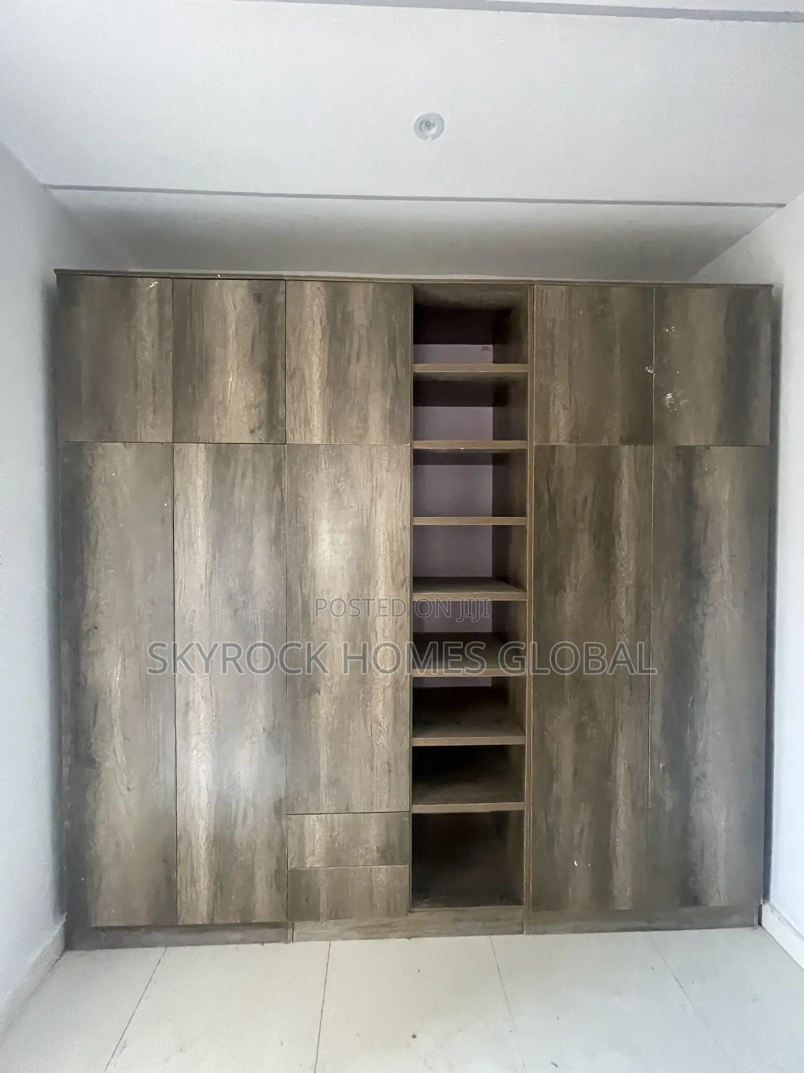 Mini Flat in Igbo-efon for sale