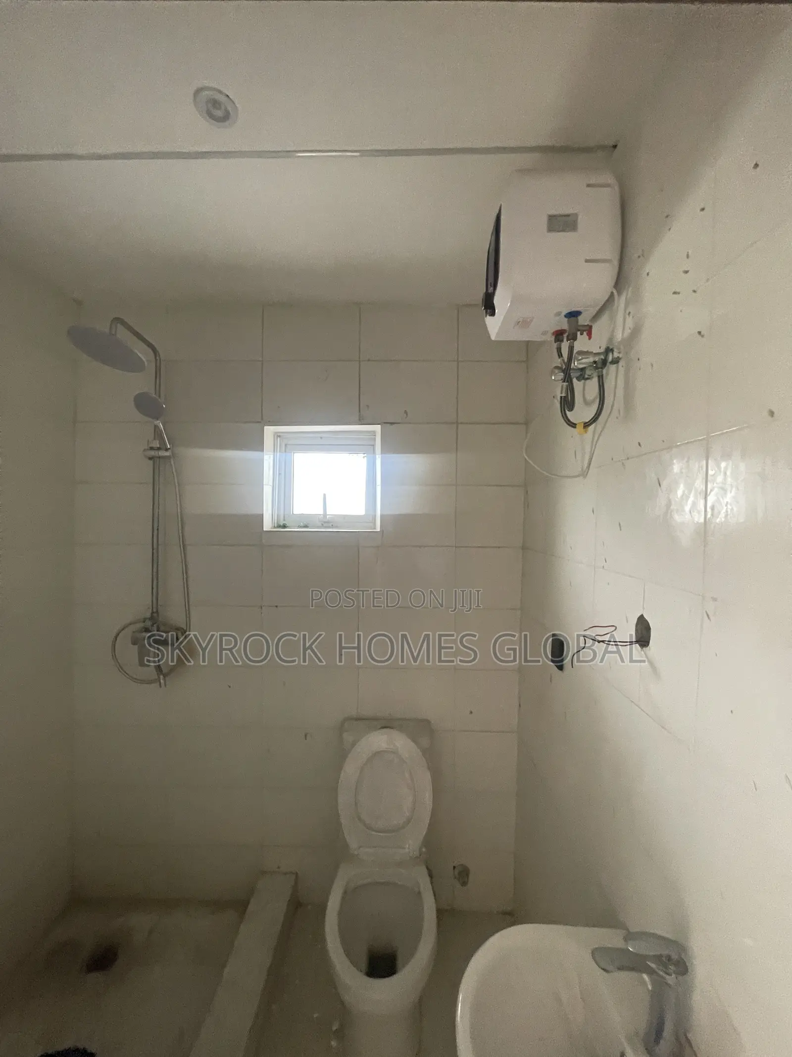 Mini Flat in Igbo-efon for sale