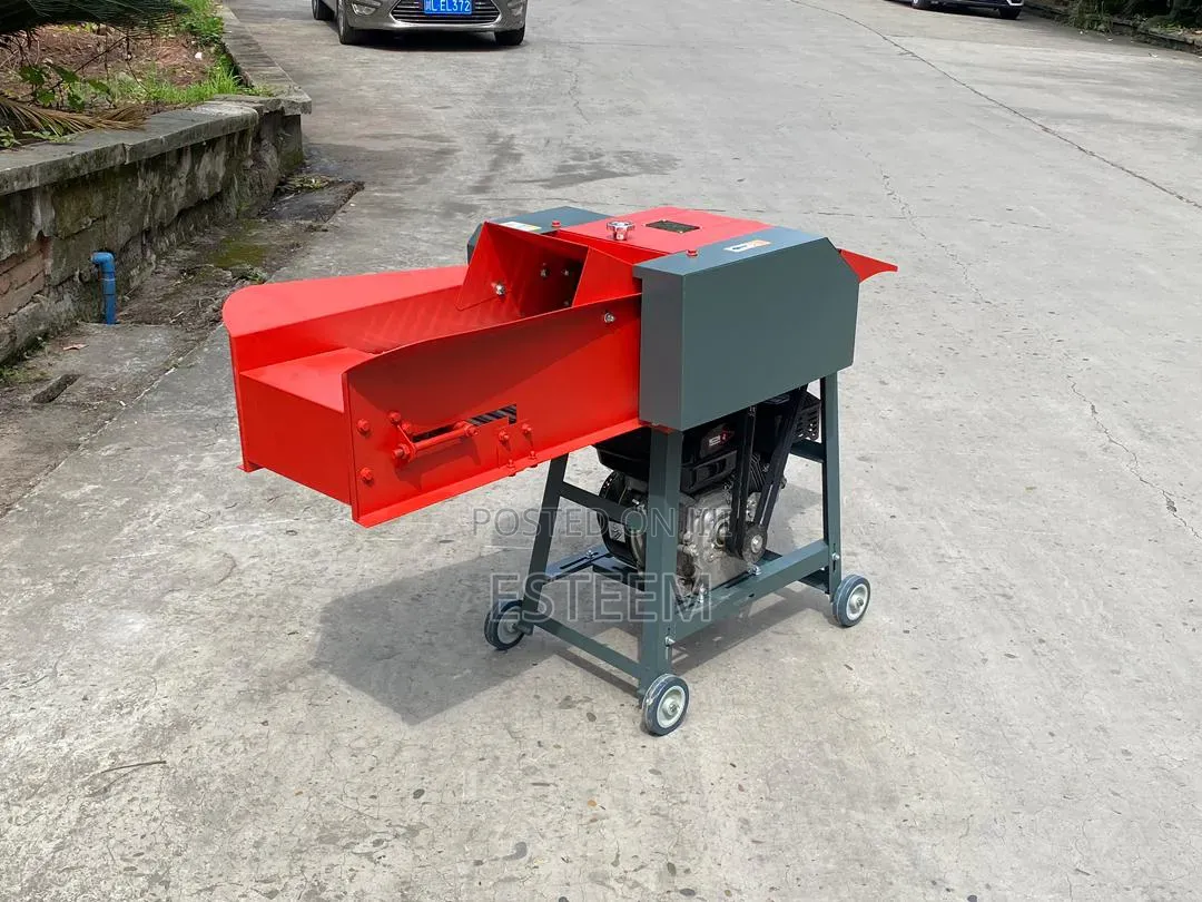 Chaff Cutter With Conveyor