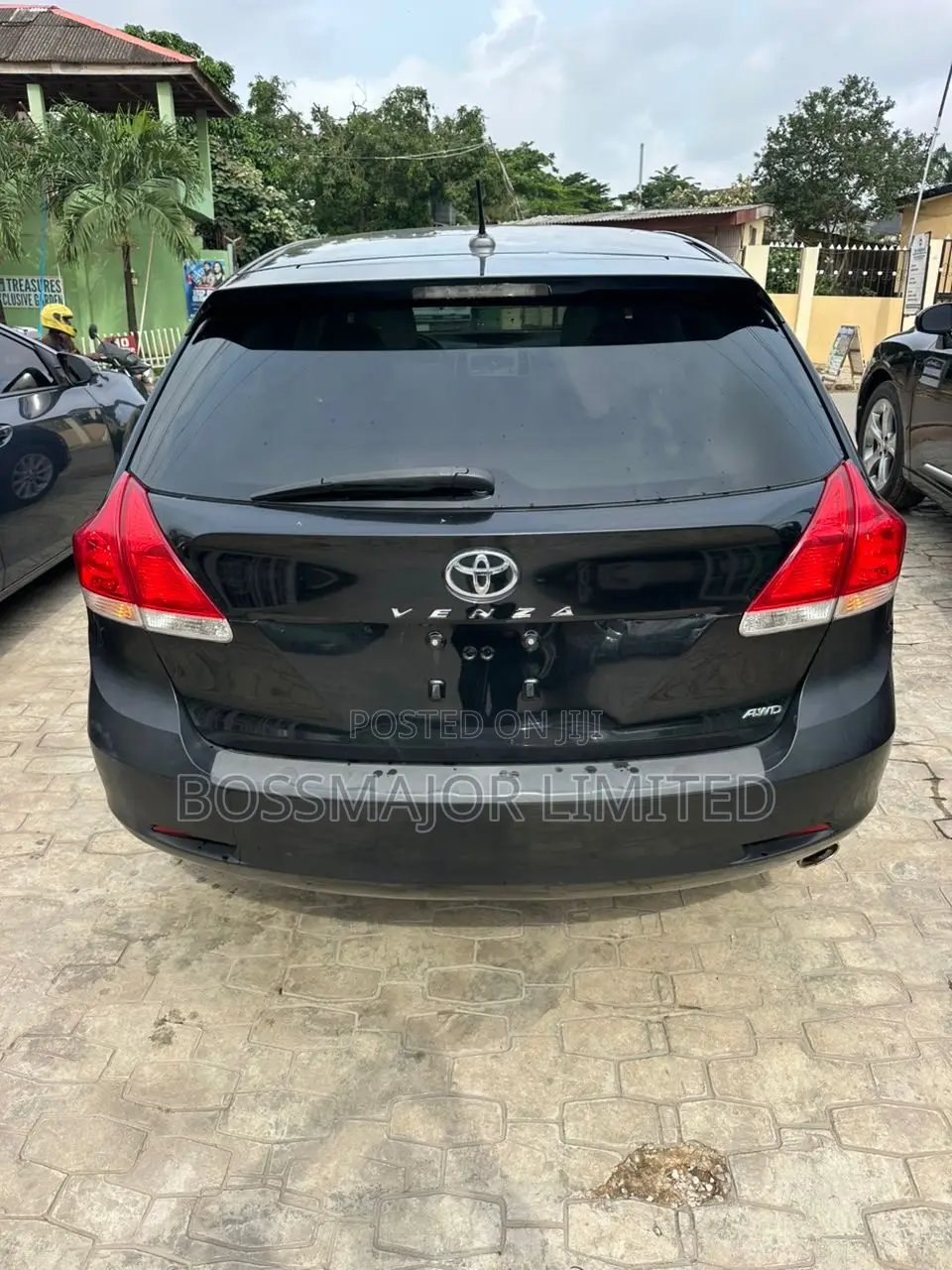 Toyota Venza XLE 2010 Black