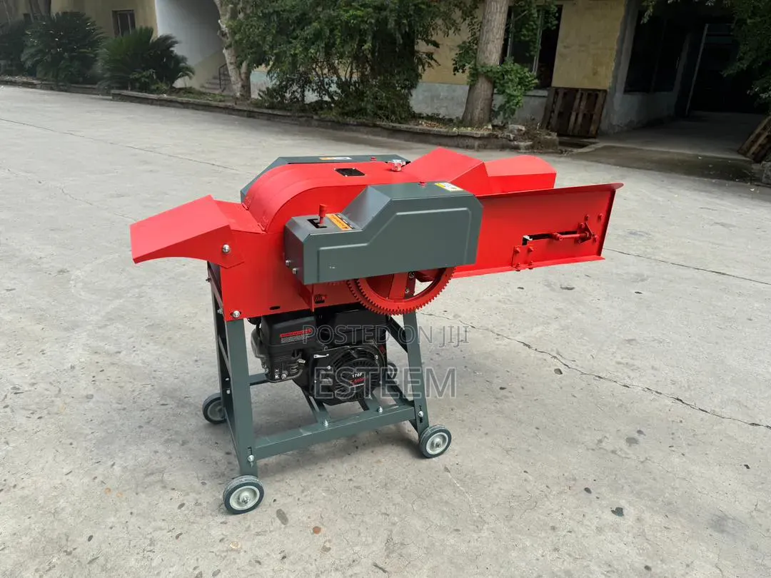 Chaff Cutter With Conveyor