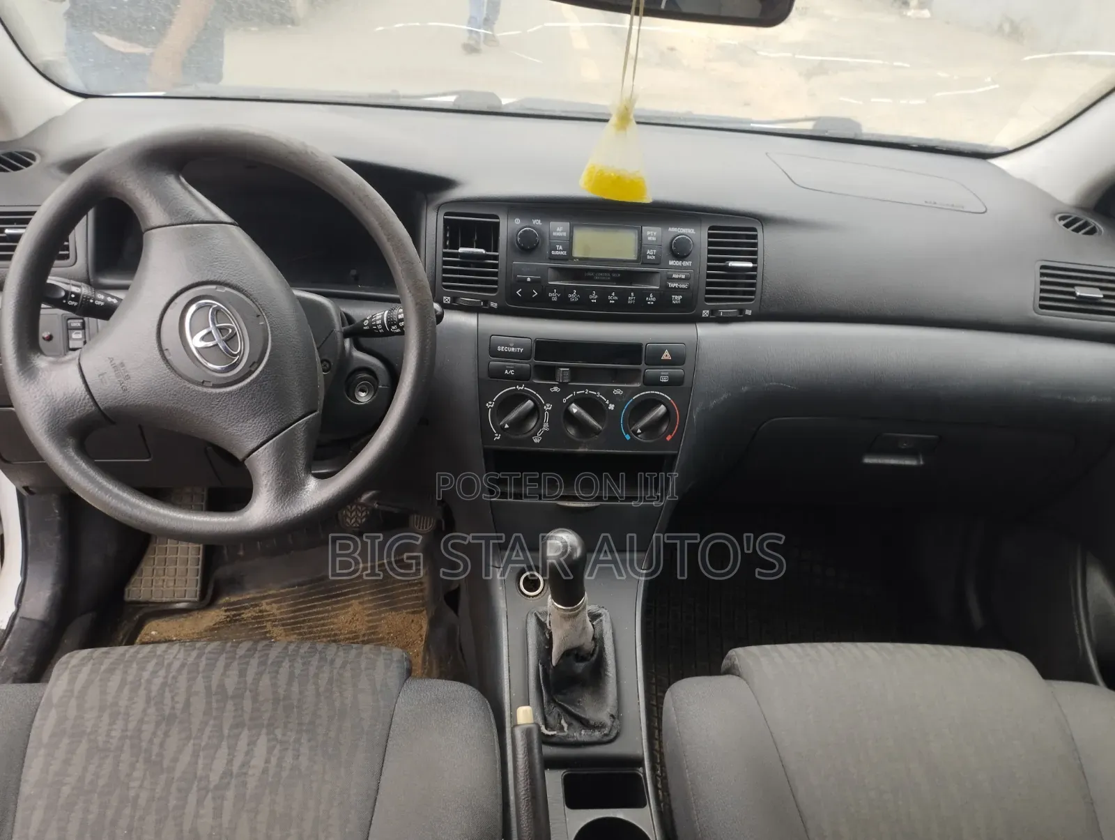 Toyota Corolla 2005 White