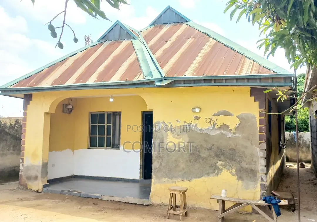 1bdrm House in Etsu Karu for sale