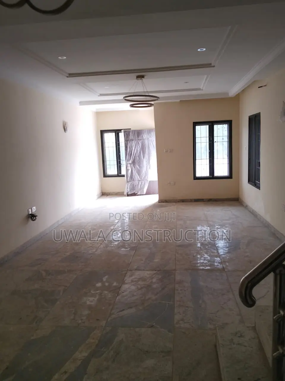 4bdrm Townhouse/Terrace in Guzape District for Sale