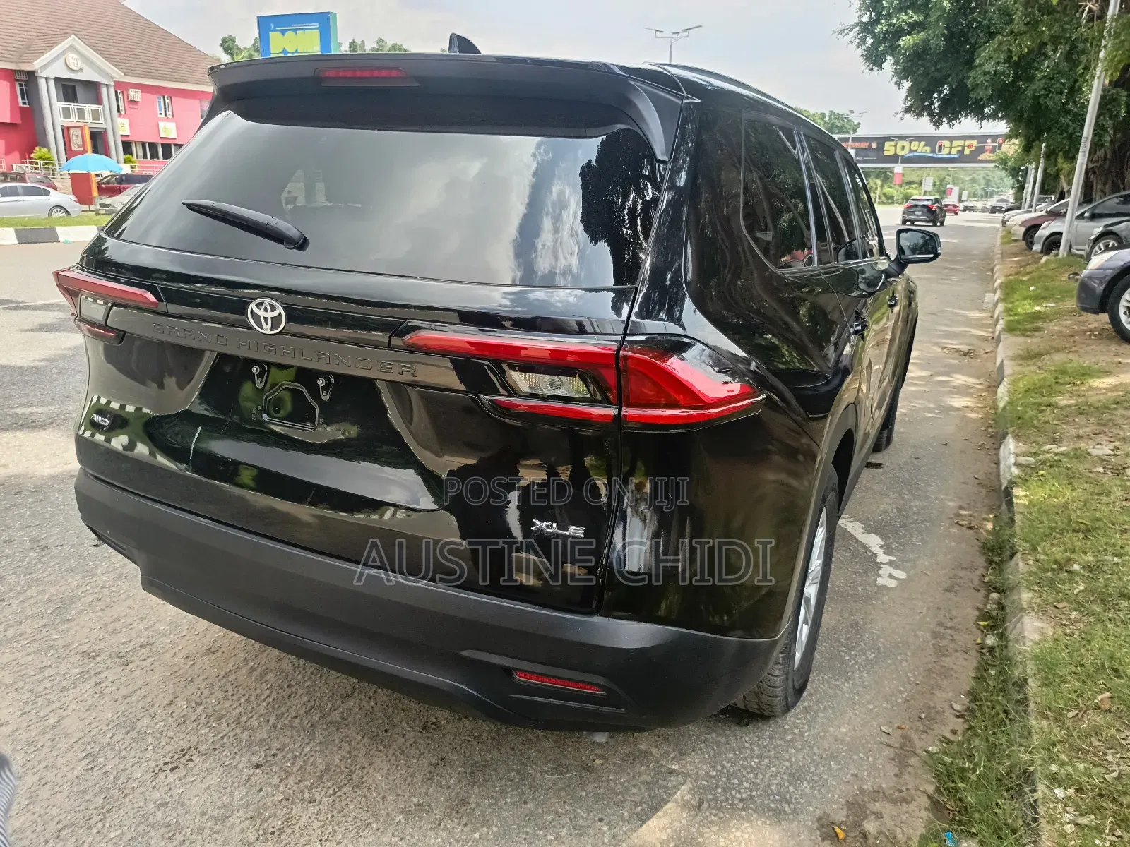 Toyota Highlander XLE FWD 2024 Black