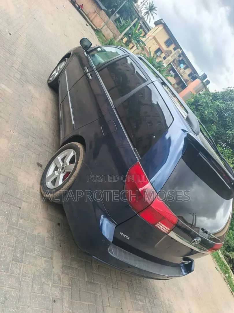 Toyota Sienna XLE Limited 2005 Blue