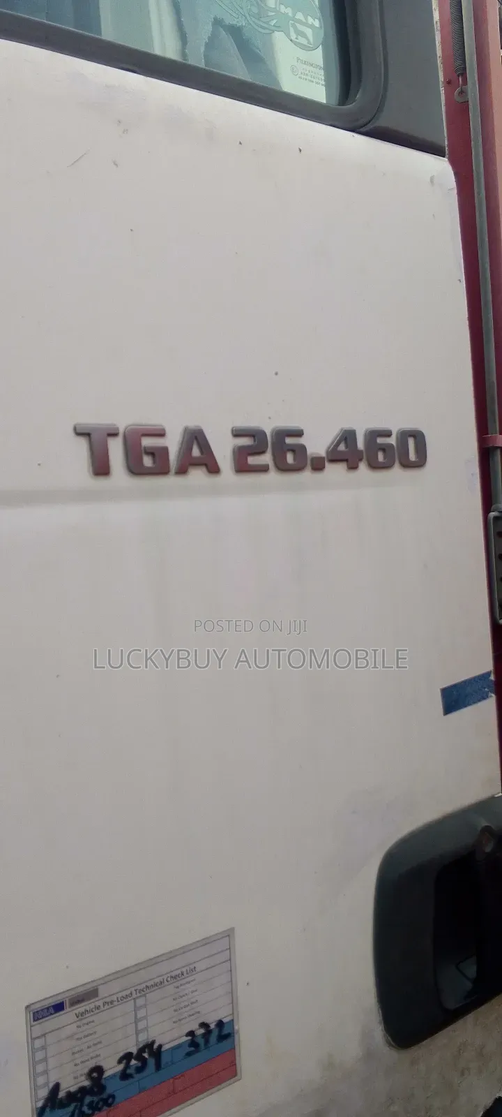 Man Tga 8 Tyres Container Body