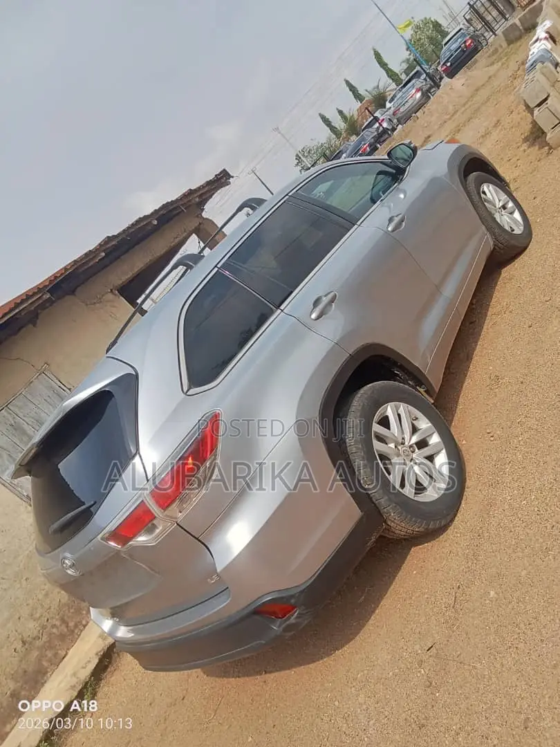 Toyota Highlander 2016 Gray
