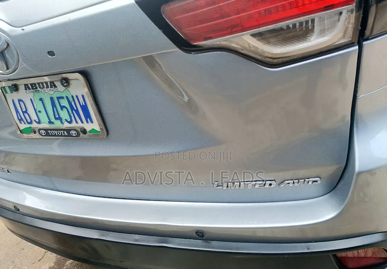 Toyota Highlander 2015 Silver