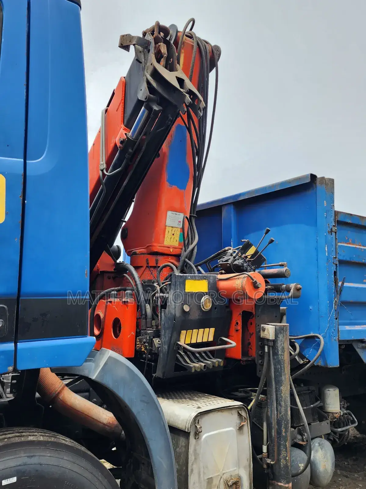 Clean Company Used Mercedes Benz Actros Truck/Hiab