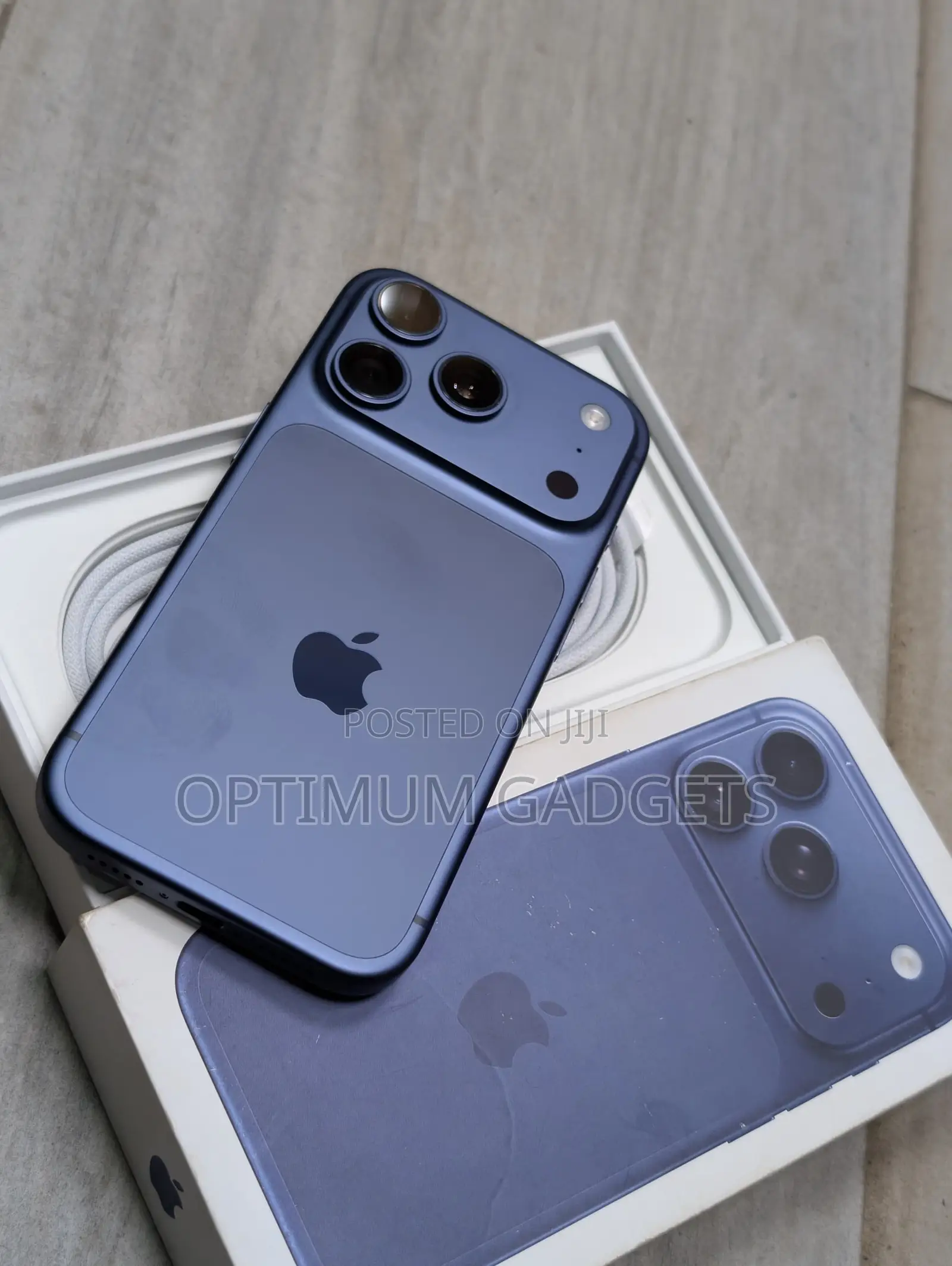 New Apple iPhone 17 Pro Max 1 TB Blue
