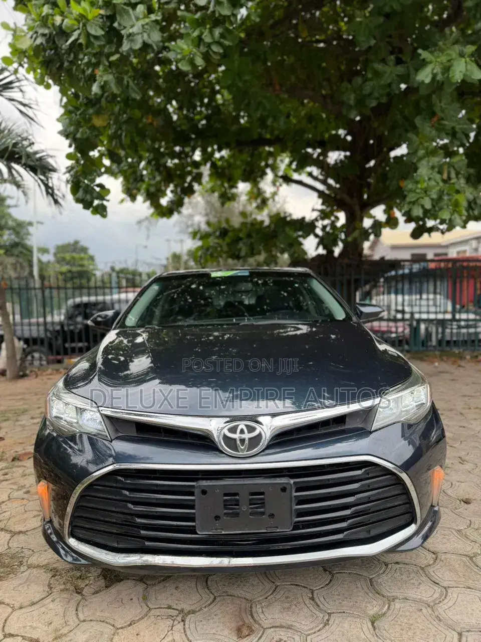 Toyota Avalon Touring Sedan FWD (3.5 6cyl 6A) 2017 Black