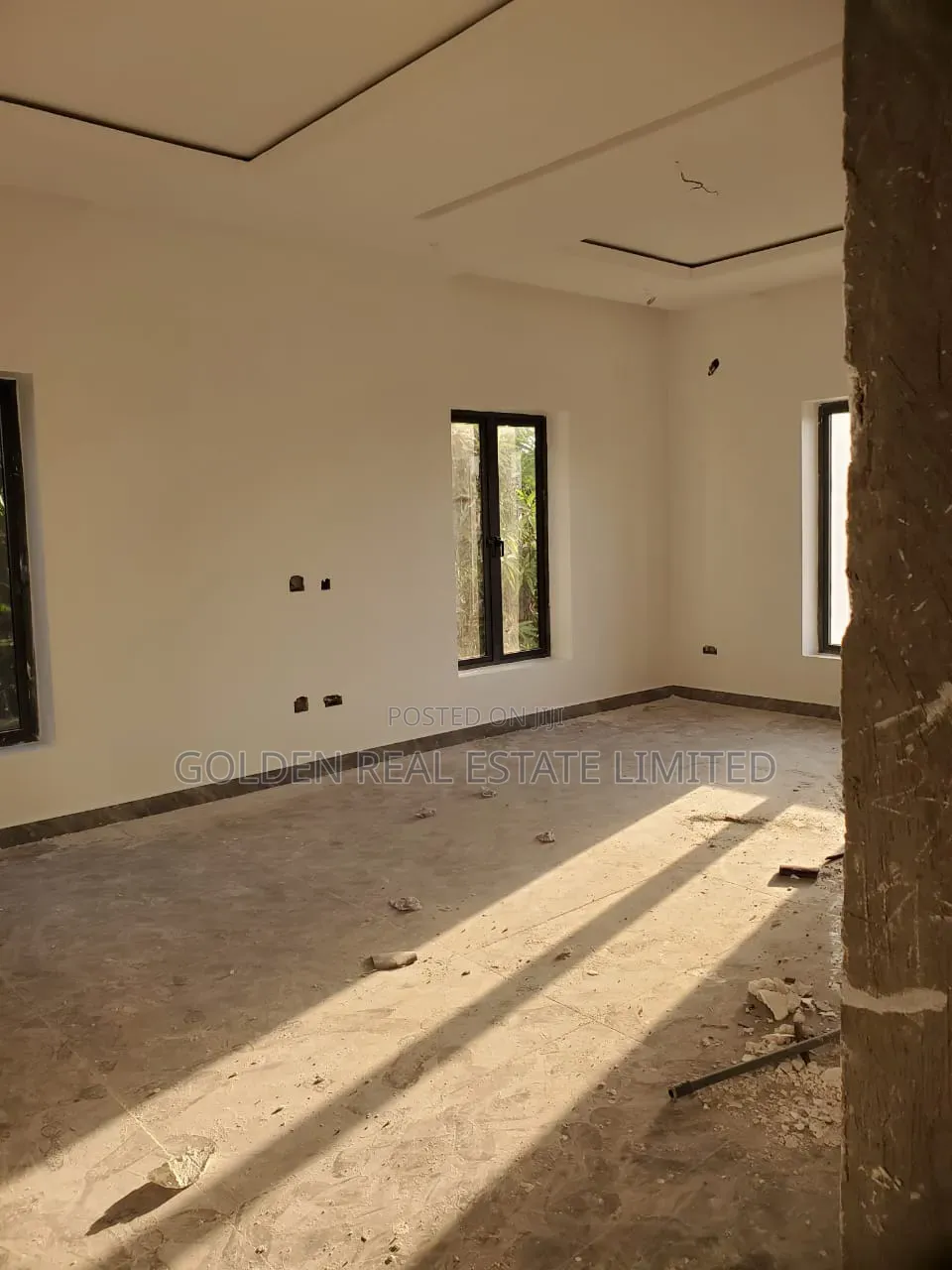 5bdrm Duplex in Asokoro for sale