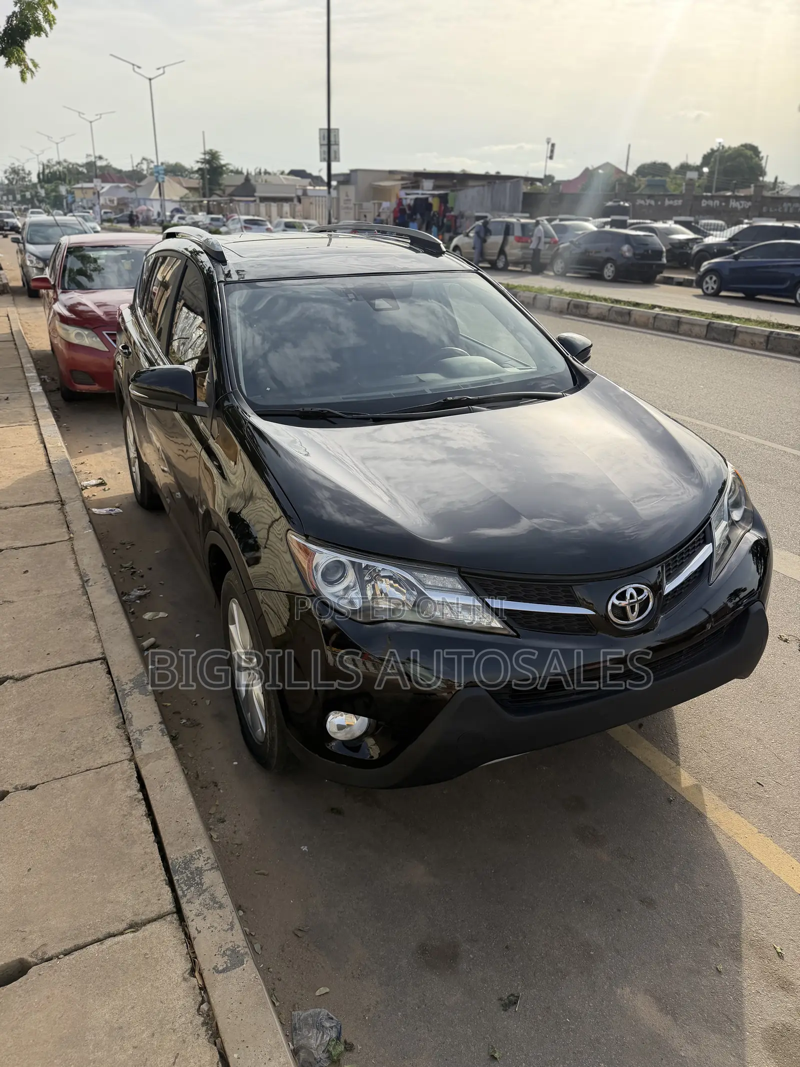 Toyota RAV4 Limited 4dr SUV (2.5L 4cyl 6A) 2015 Black