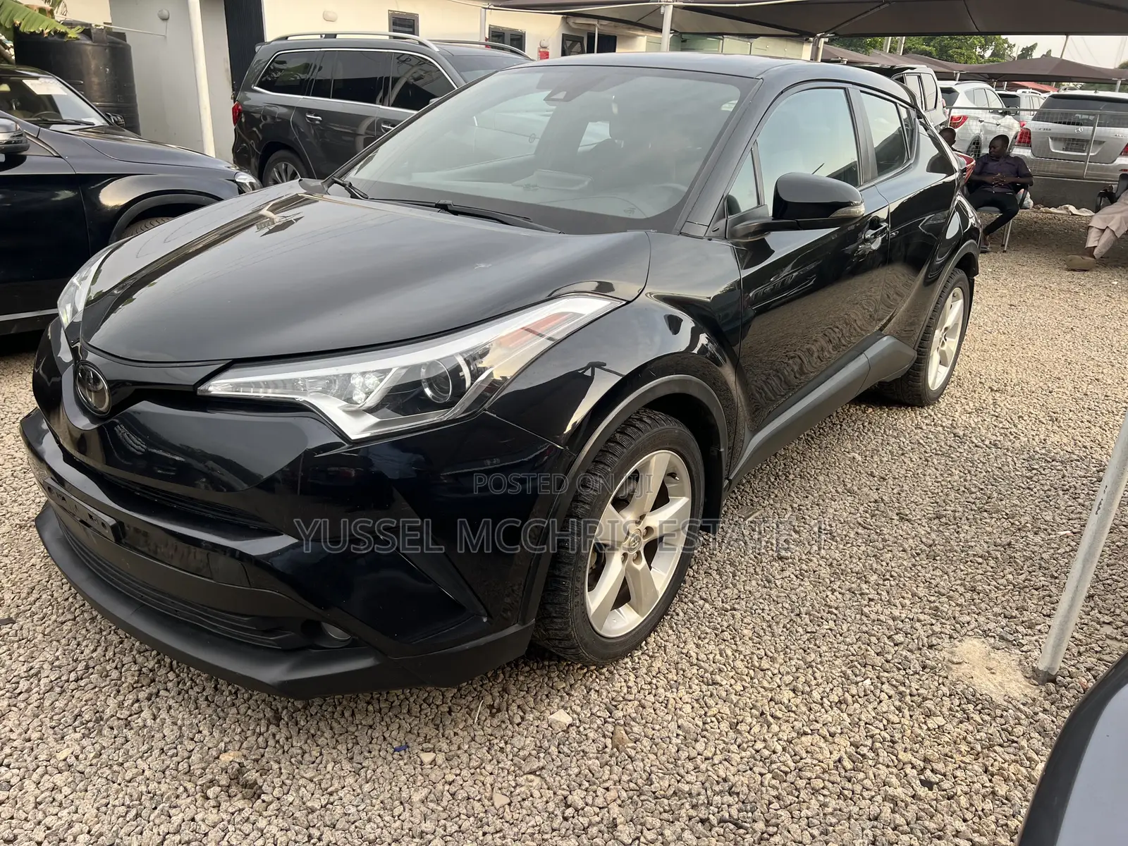 Toyota C-HR XLE FWD Sport Utility (2.0L 4cyl 2AM) 2018 Black
