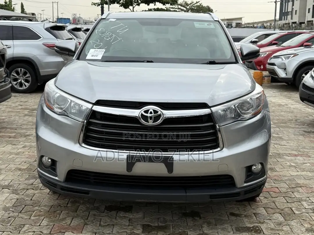 Toyota Highlander 2015 Silver