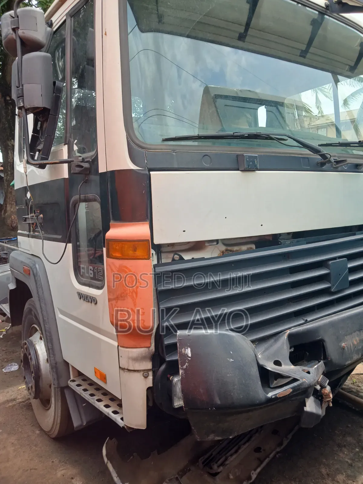 Foreign Used Volvo Fl6-12 (Head and Chassis)