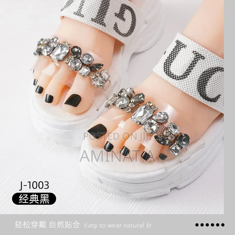 Short Diy Coloured Press on Toe Nails With Gum