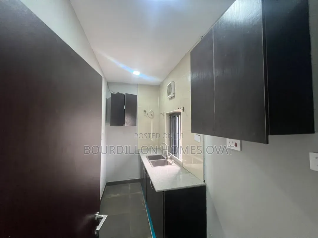 3bdrm Duplex in Lekki Scheme 2 Lekki for rent