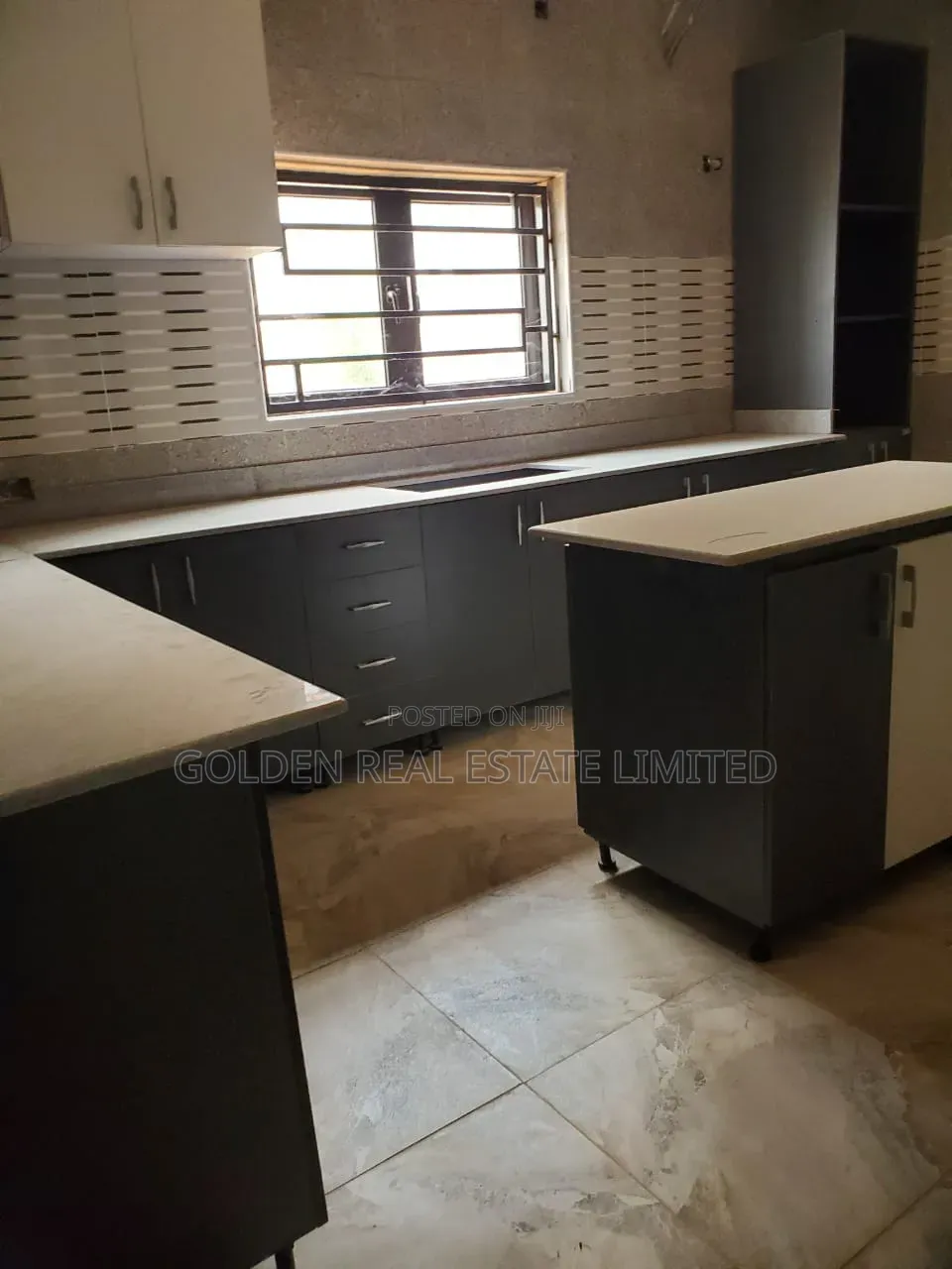 3bdrm Duplex in Mabushi for sale