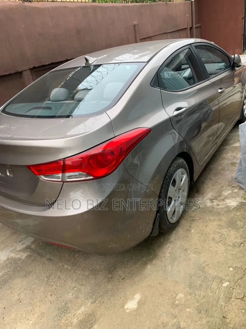 Hyundai Elantra 2013 Gray
