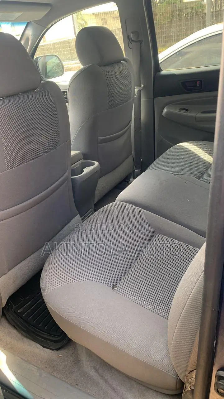 Toyota Tacoma 2006 Blue