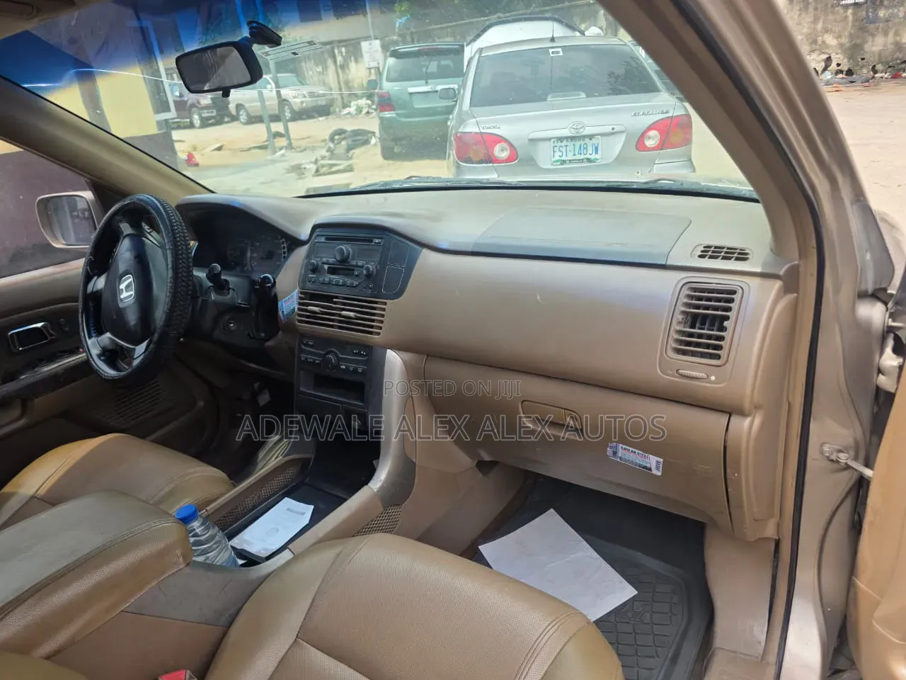 Honda Pilot 2005 Gold