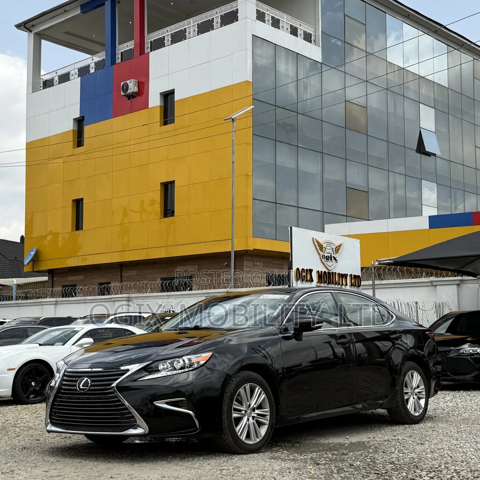 Lexus ES 350 FWD 2013 Black