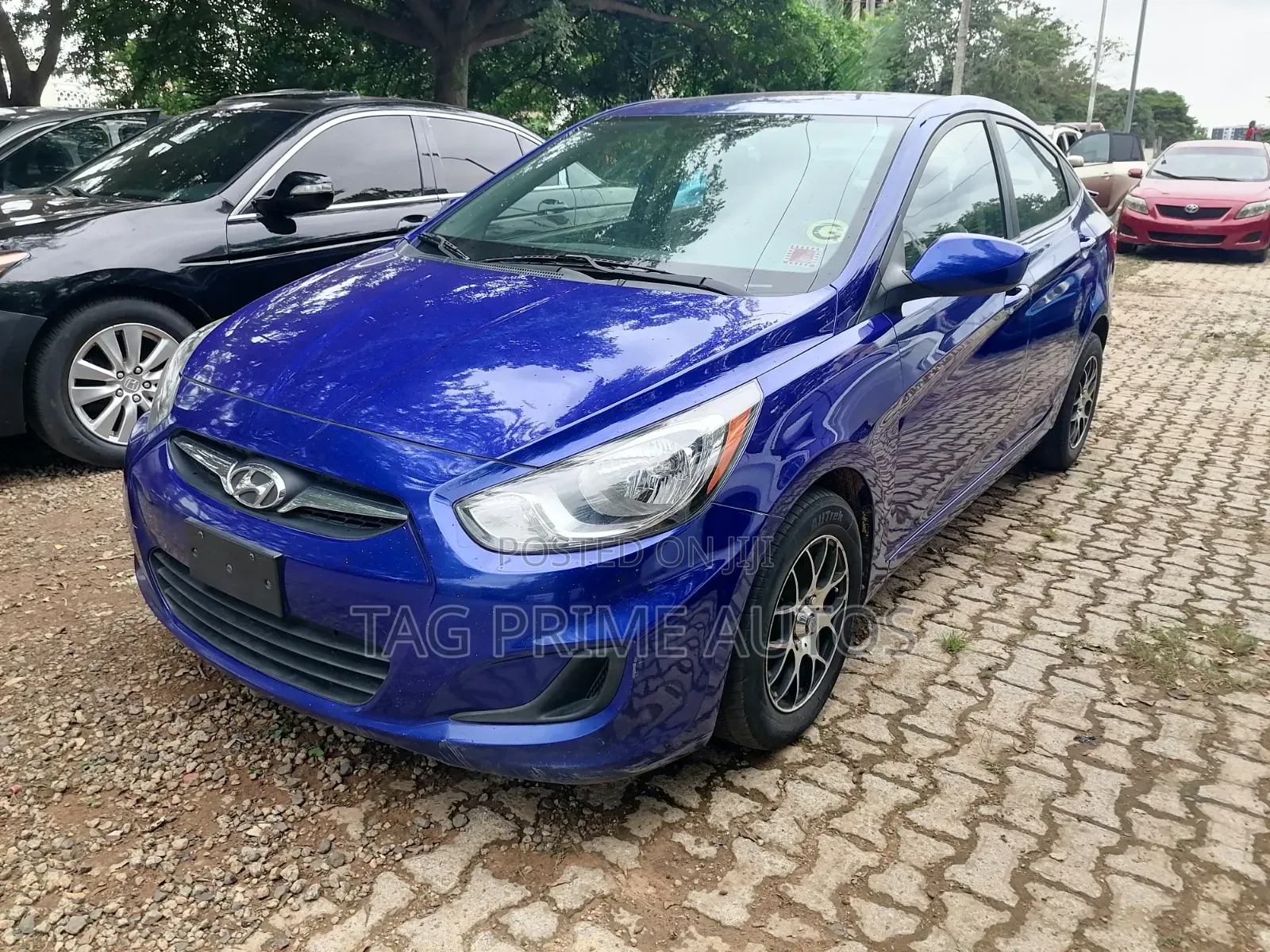 Hyundai Accent SE Automatic 2012 Blue
