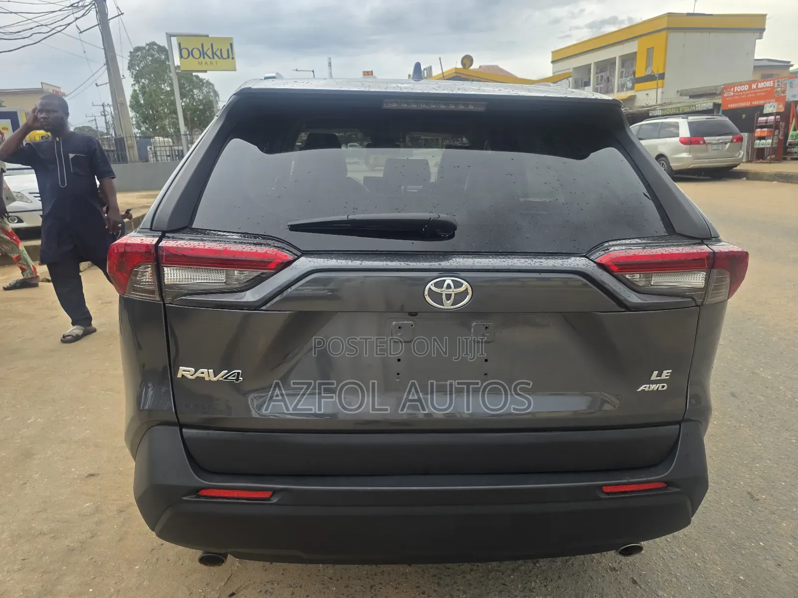 Toyota RAV4 LE AWD 2020 Gray