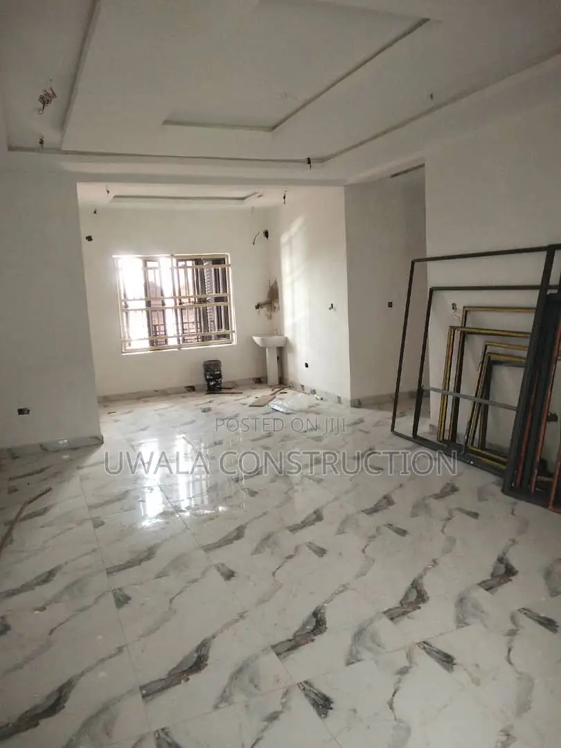 3bdrm Apartment in Dawaki for sale