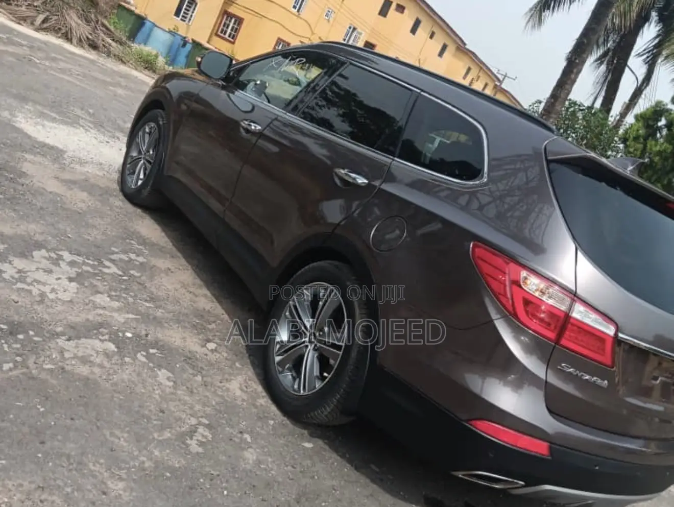 Hyundai Santa Fe 2016 Brown