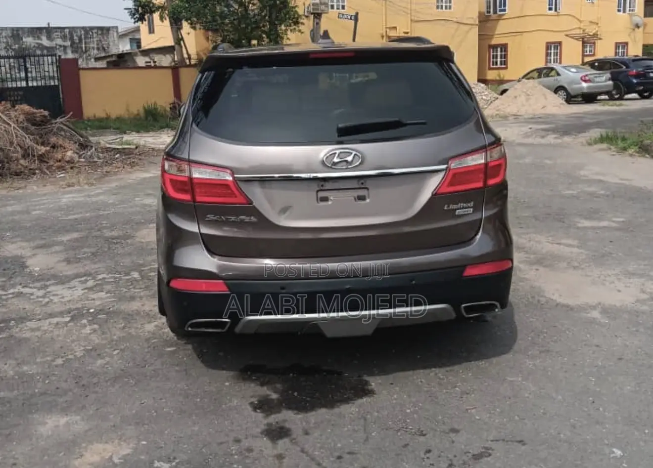 Hyundai Santa Fe 2016 Brown