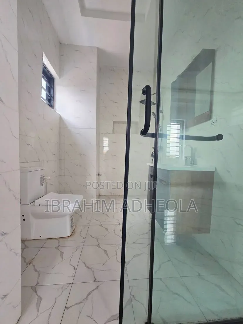 4bdrm Duplex in Opebi for sale