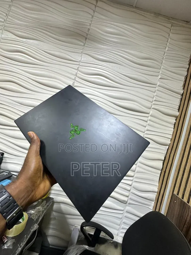 Laptop Razer Blade 8GB Intel Core i7 SSD 512GB
