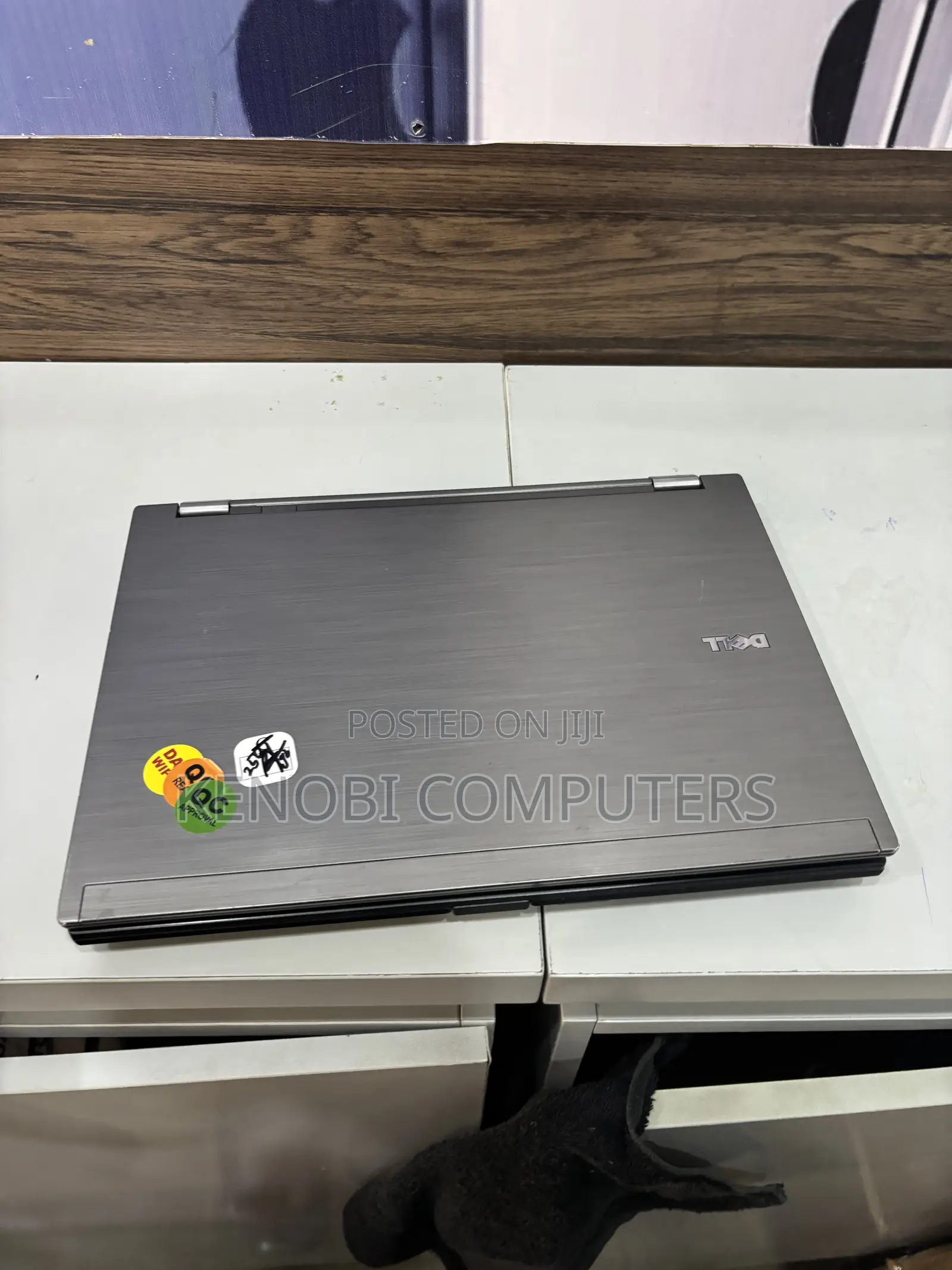Laptop Dell Latitude E6410 4GB Intel Core i5 HDD 250GB