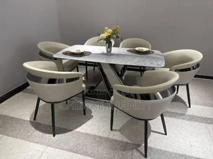 High Quality Imported Marble Dining With 6 Chair Available to Pick Up