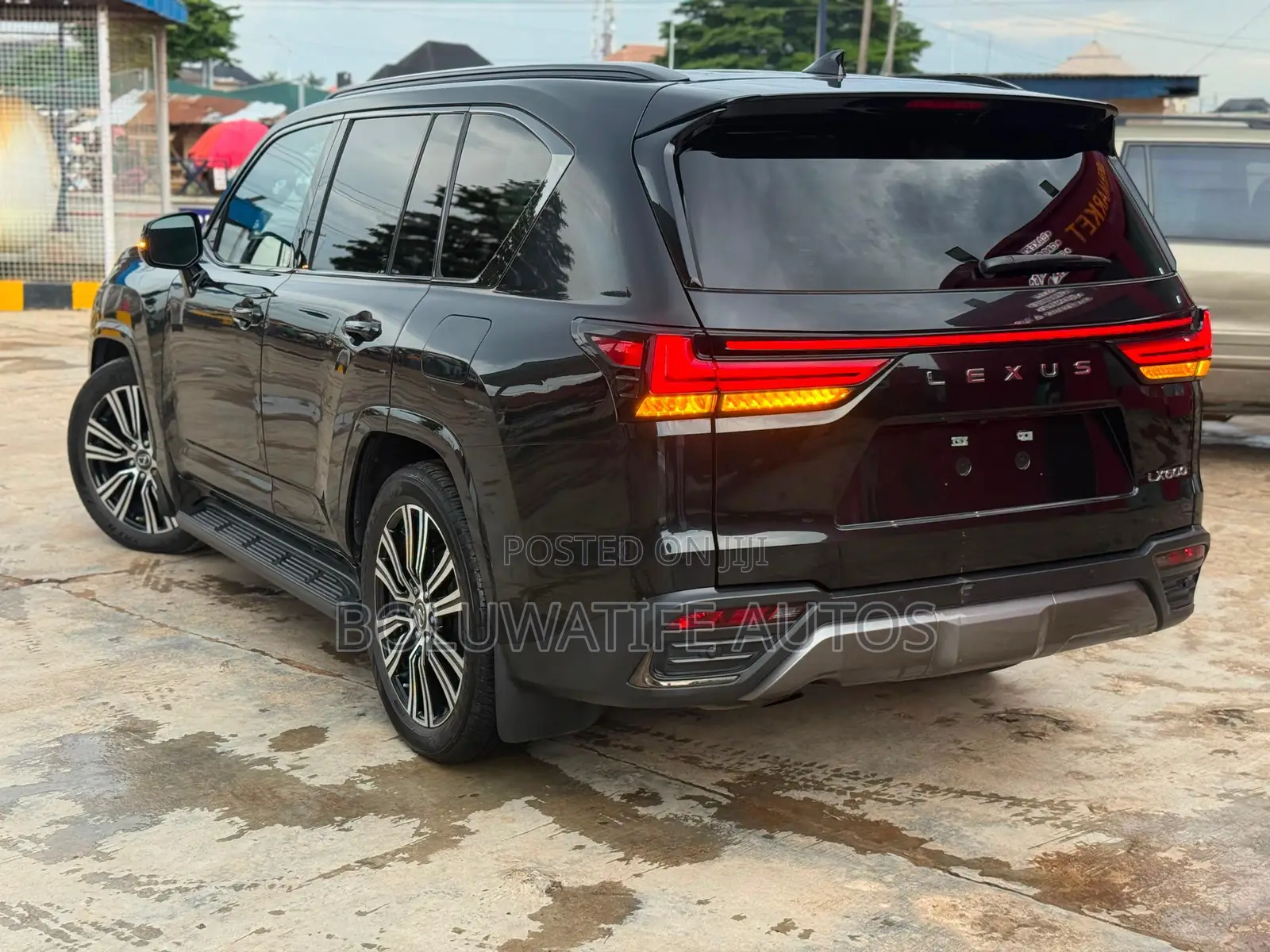 Lexus LX 600 2022 Black