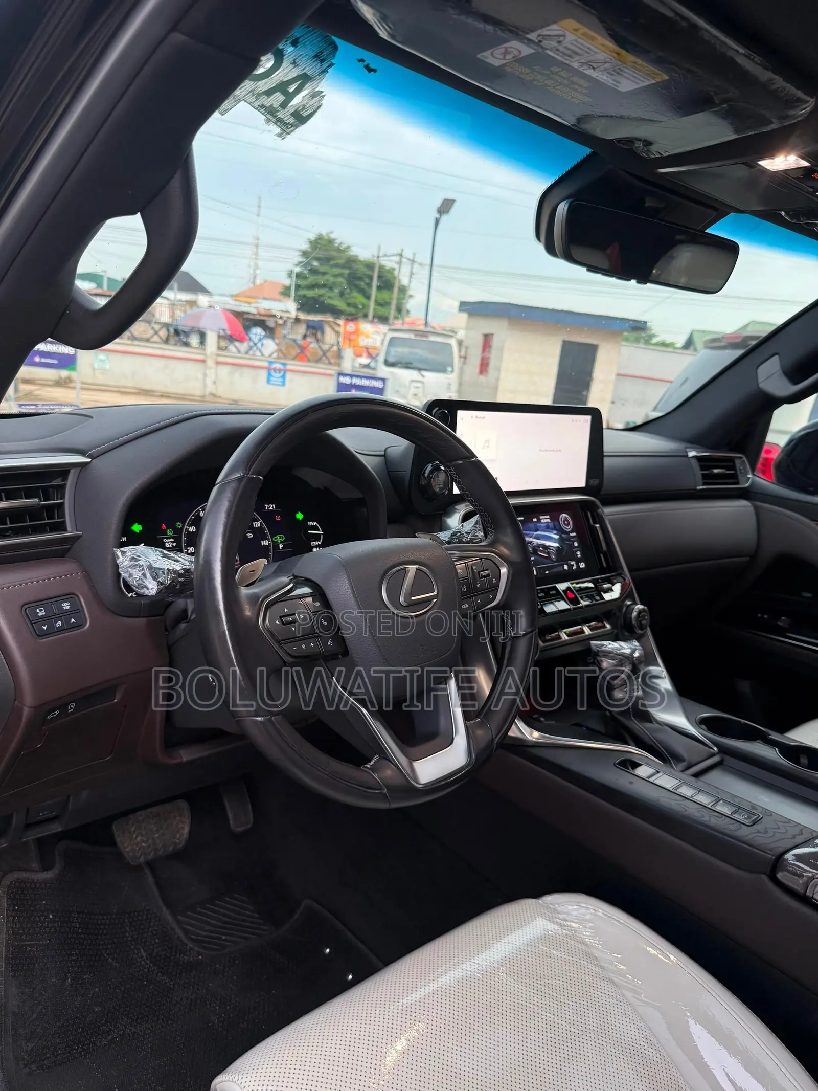 Lexus LX 600 2022 Black
