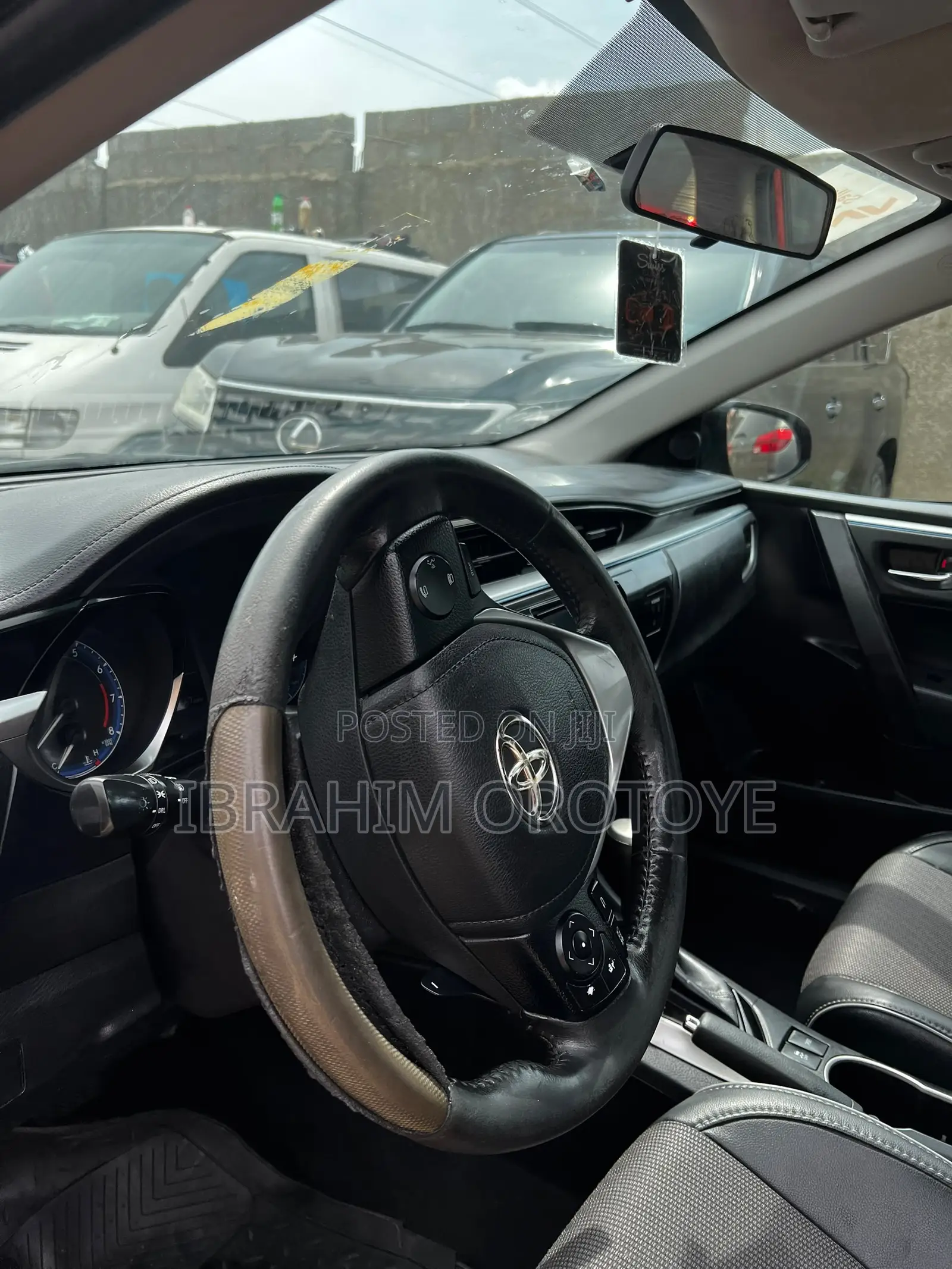 Toyota Corolla S 4dr Sedan (1.8L 4cyl CVT) 2015 Red