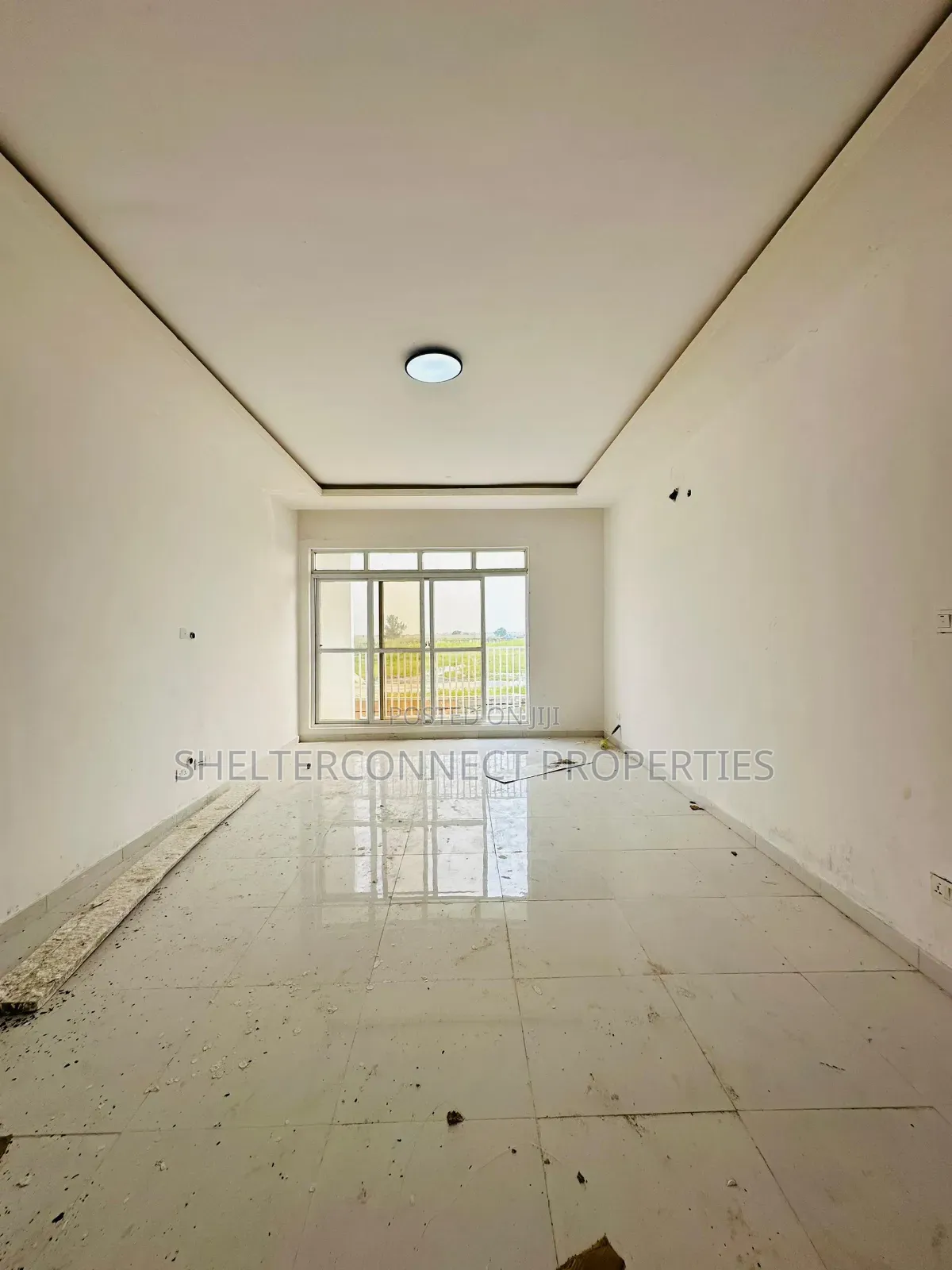 3bdrm Apartment in Osapa london for rent