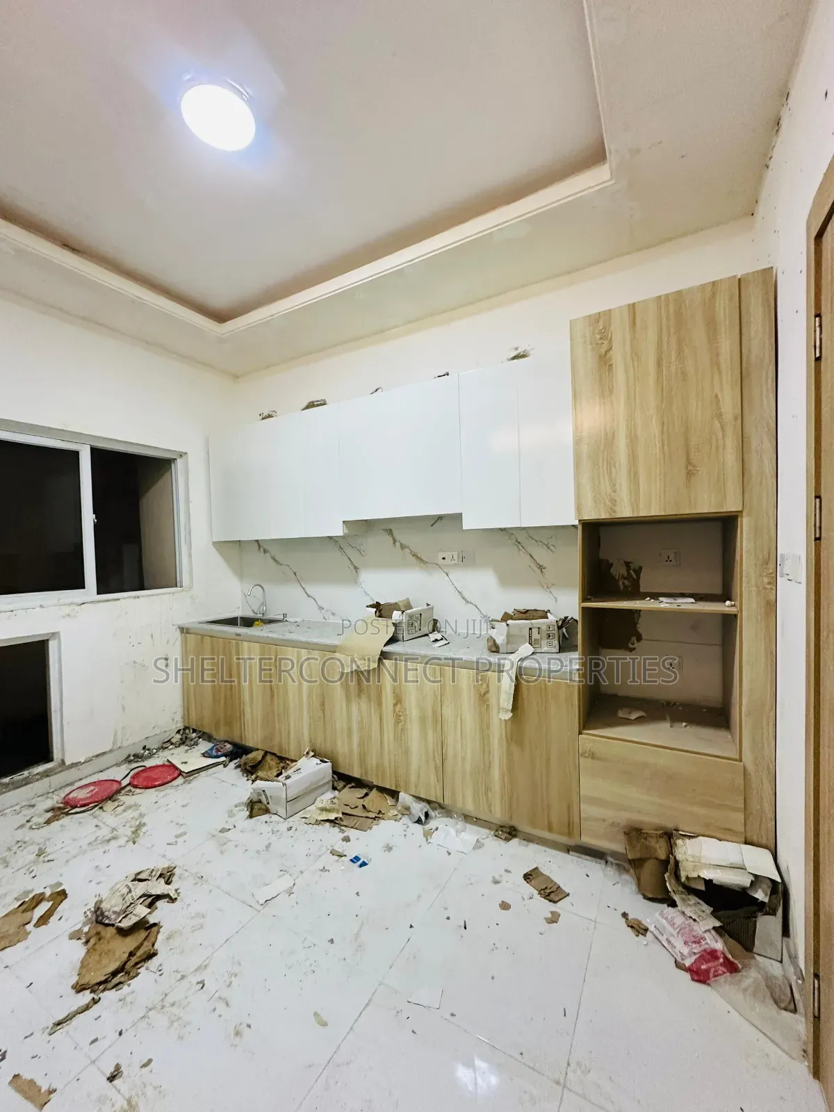 3bdrm Apartment in Osapa london for rent
