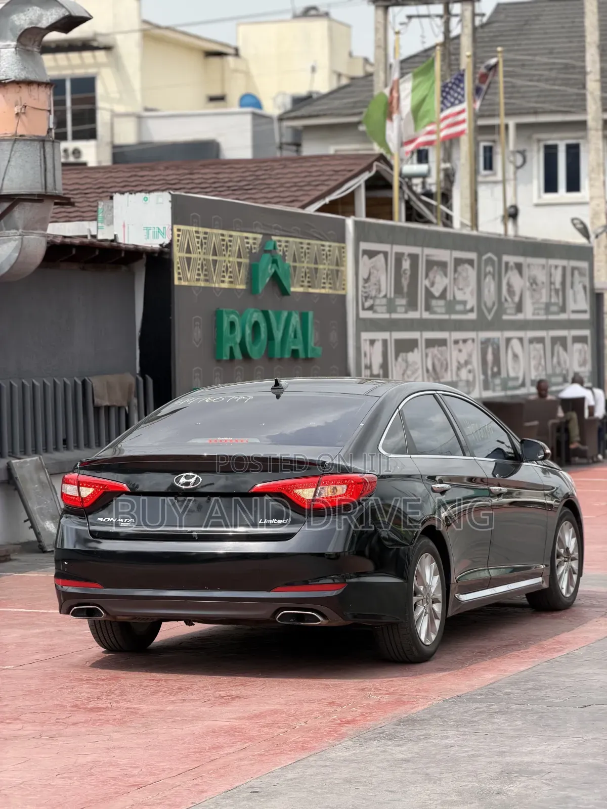 Hyundai Sonata Limited w/Brown Leather 4dr Sedan (2.4L 4cyl 6A) 2015