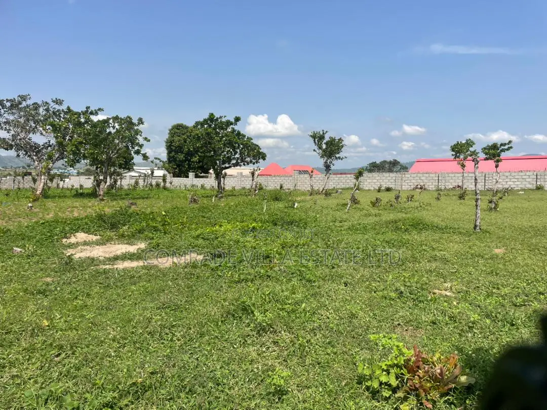 400sqm for 4bd Detached Duplex With Attached Bq at Kuje