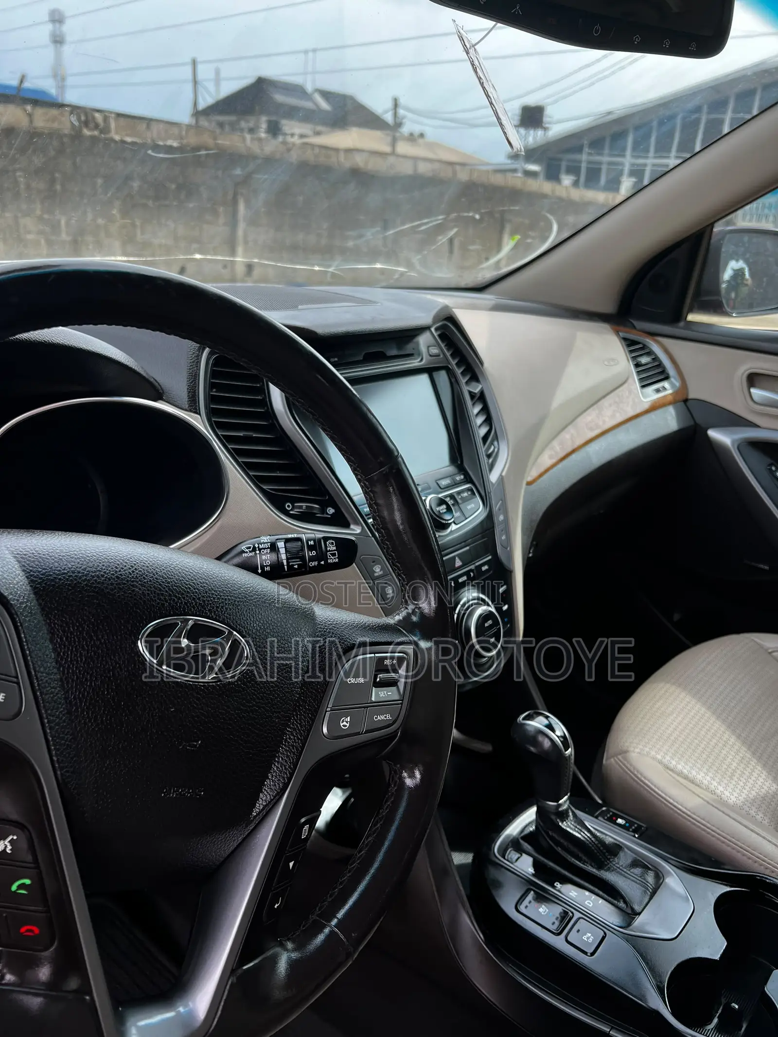 Hyundai Santa Fe 2015 Red