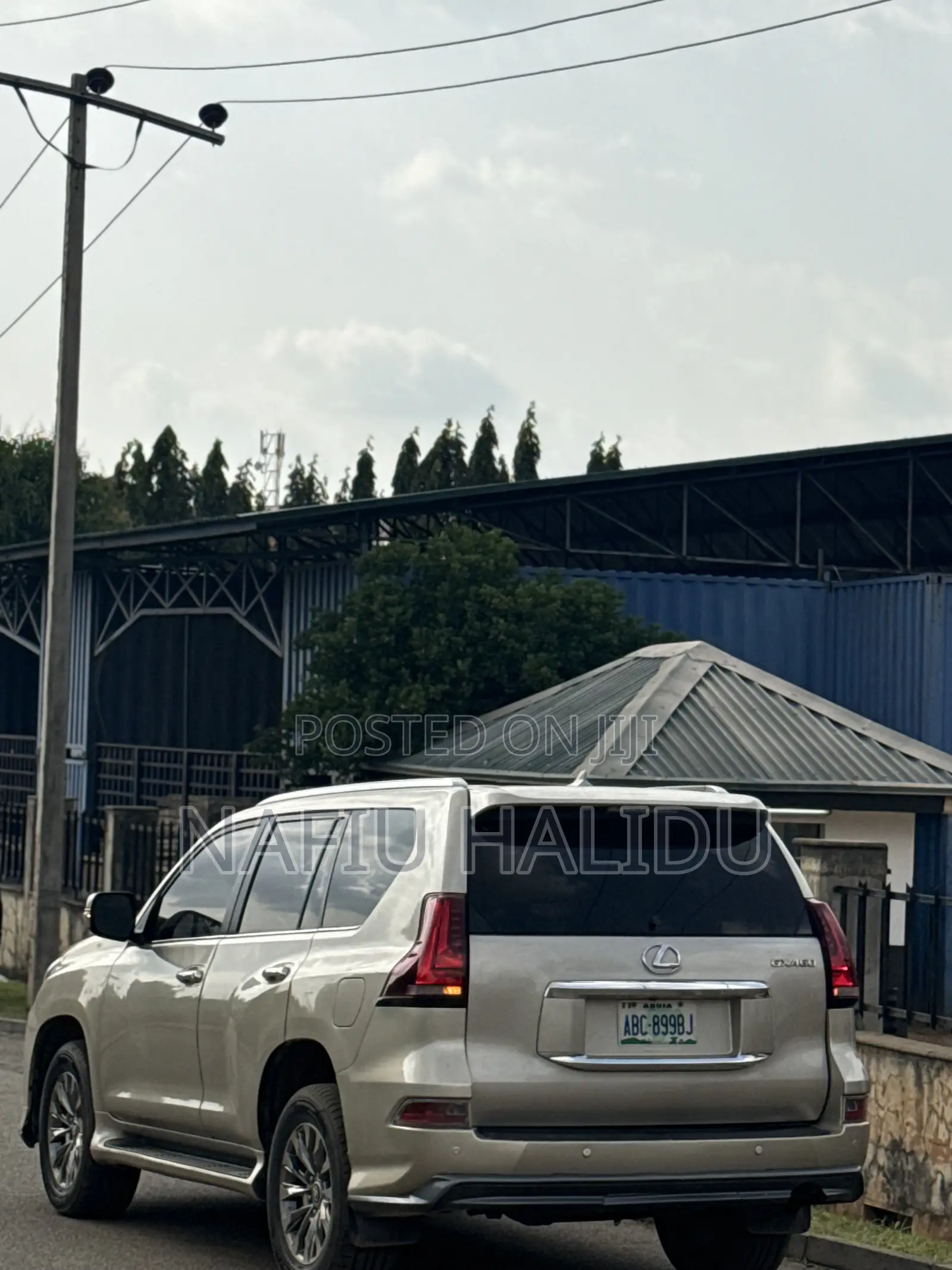 Lexus GX 2012 Gold