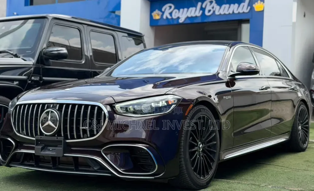 Mercedes-Benz S-Class 2025 Black