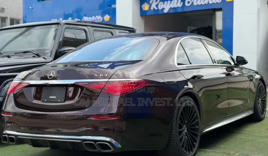 Mercedes-Benz S-Class 2025 Black
