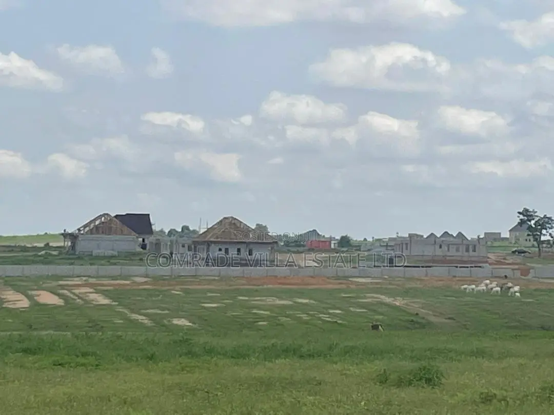 500sqm for 4bd Fully Detached Duplex Pyakasa