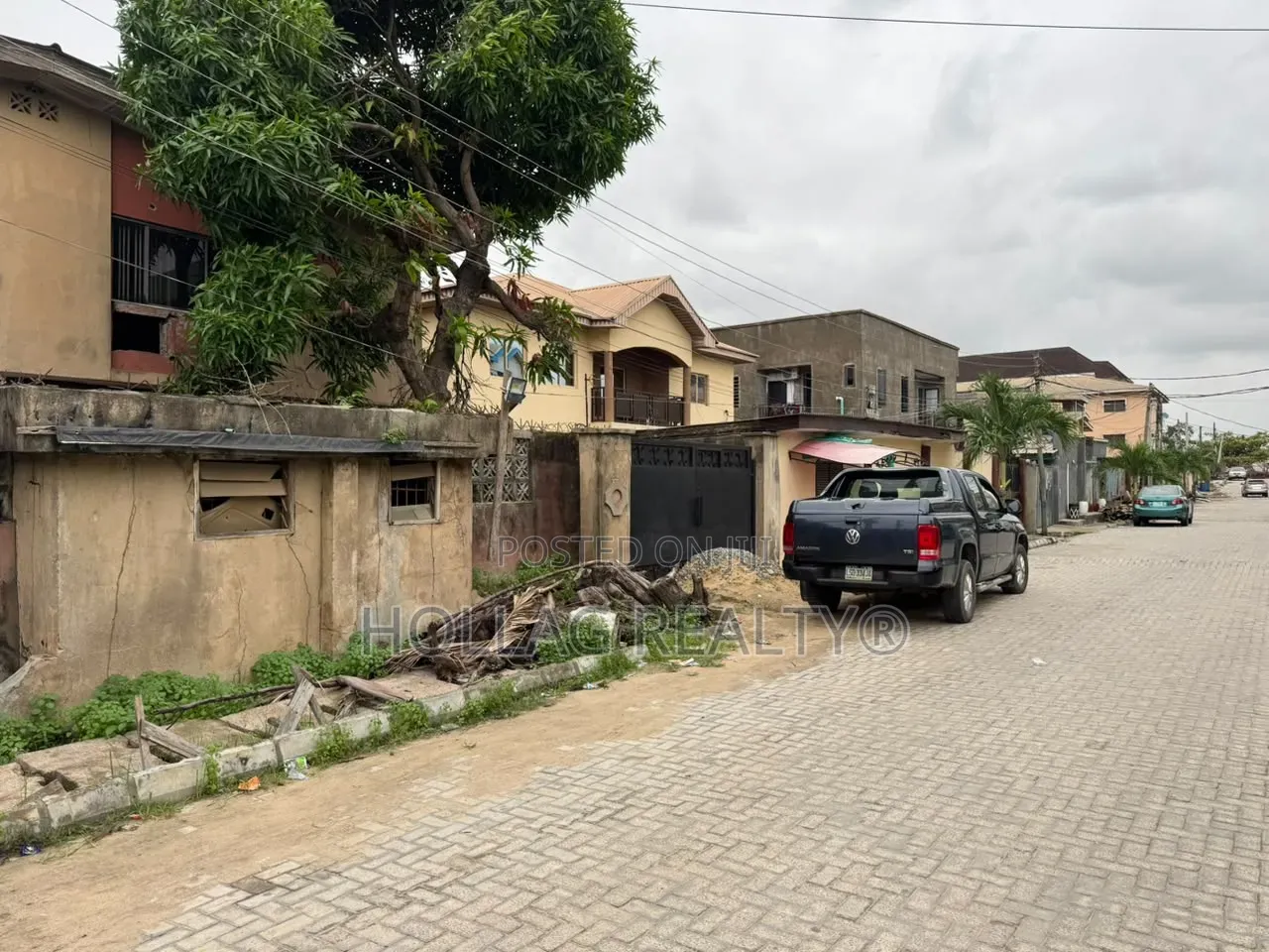 3bdrm Block of Flats in Ago Palace for sale